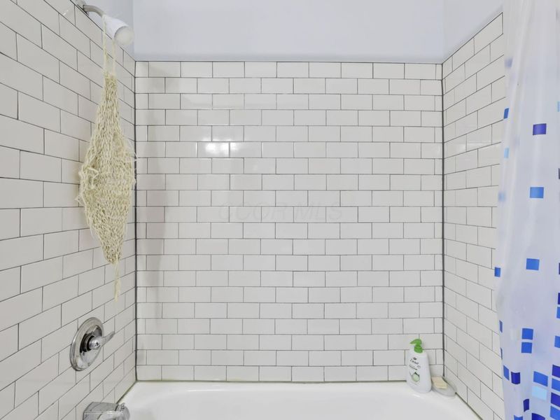 5785 Albany Green, Westerville, OH 43081 Photo 27