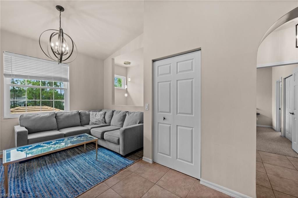 6295 Wilshire Pines Cir , Unit 607, Naples, FL 34109 Photo