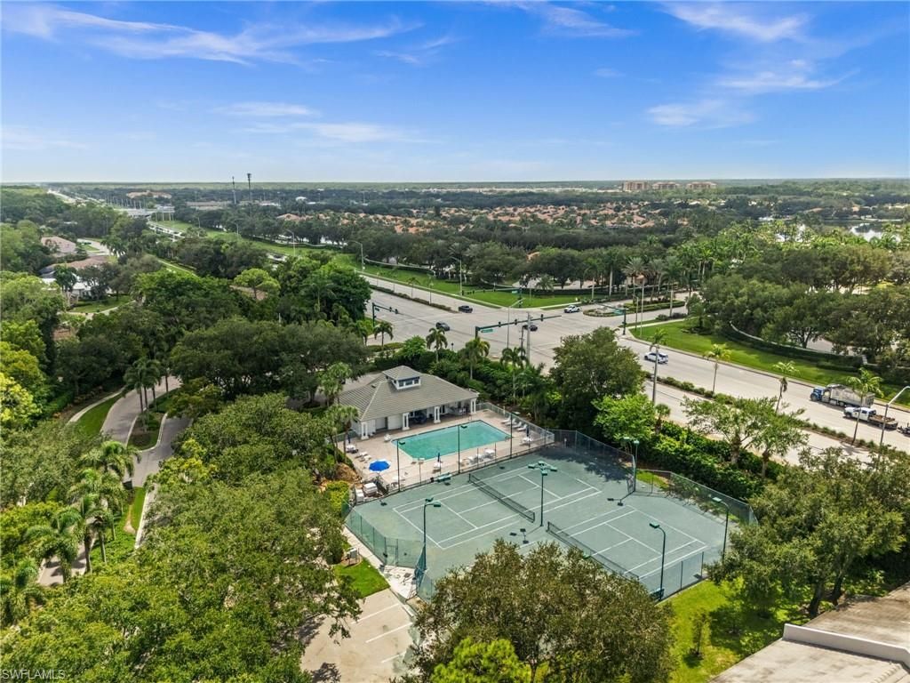 6295 Wilshire Pines Cir , Unit 607, Naples, FL 34109 Photo