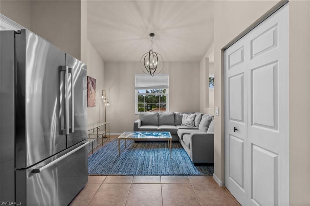 6295 Wilshire Pines Cir , Unit 607, Naples, FL 34109 Photo
