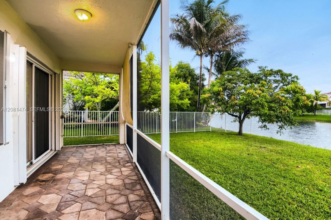 5213 SW 158th Ave, Miramar, FL 33027 Photo