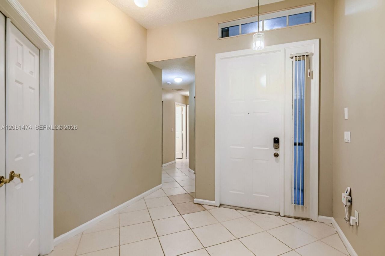 5213 SW 158th Ave, Miramar, FL 33027 Photo