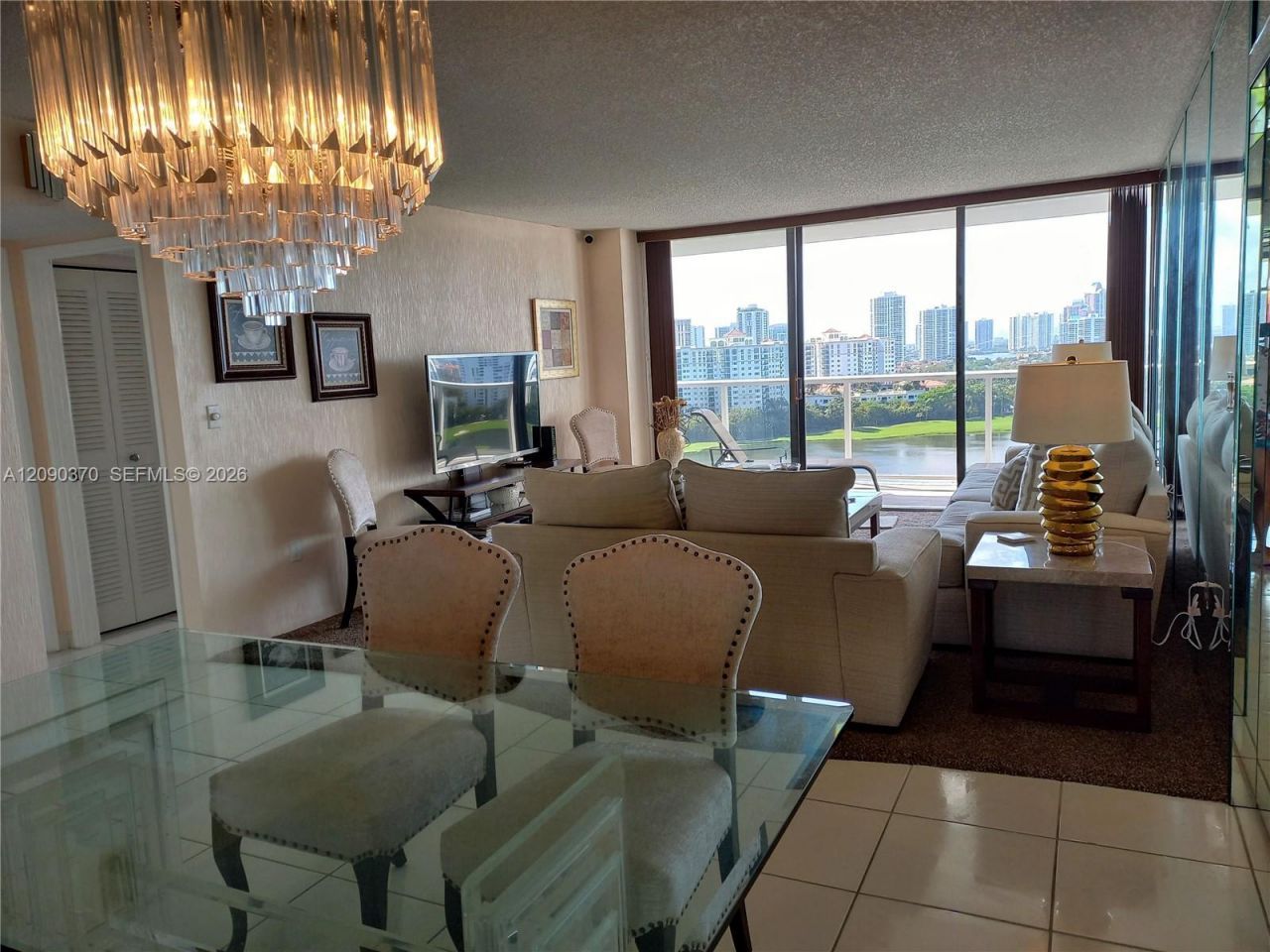3701 N Country Club Dr , Unit 1706, Aventura, FL 33180 Photo