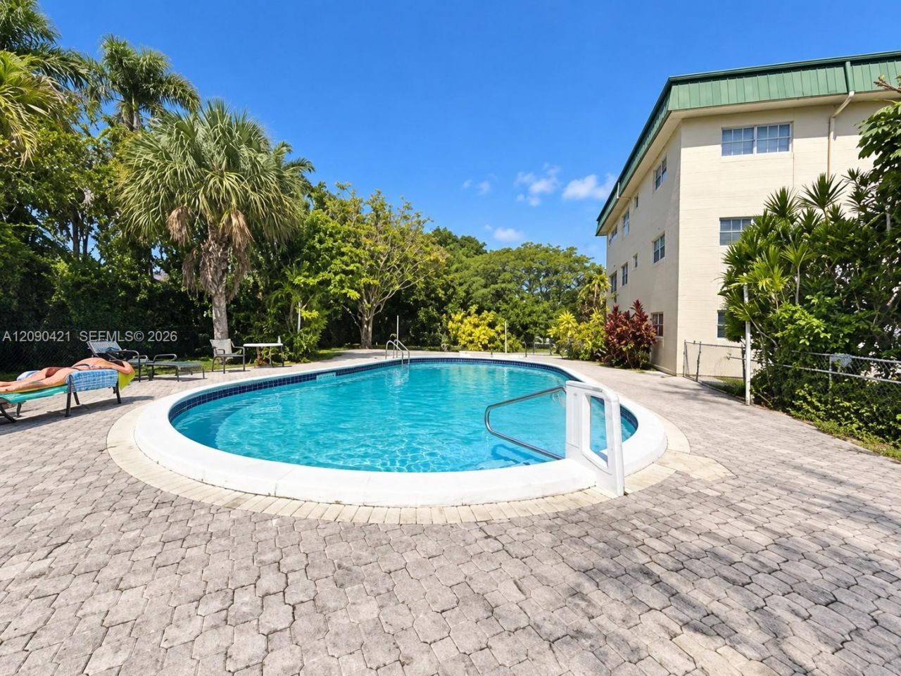 1420 Atlantic Shores Blvd, Unit 339, Hallandale Beach, FL 33009 Photo