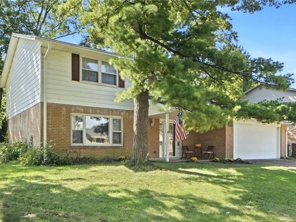418 Zimmer Drive, Fairborn, OH 45324