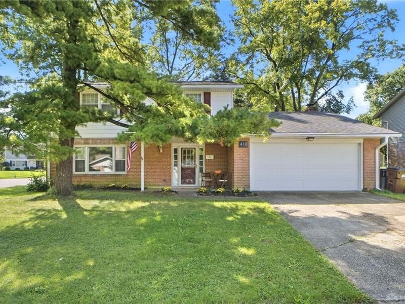 418 Zimmer Drive, Fairborn, OH 45324 Photo 2