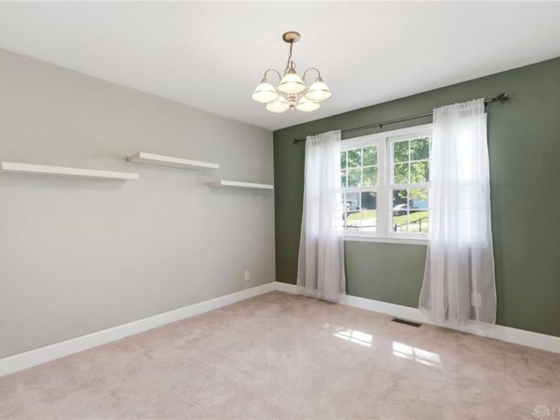 418 Zimmer Drive, Fairborn, OH 45324 Photo 9