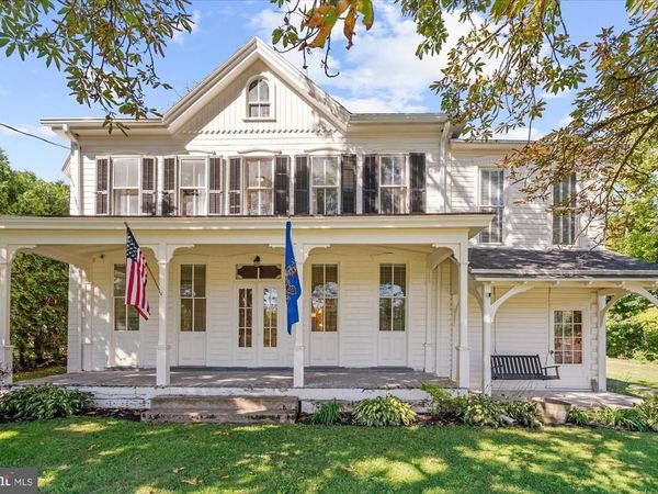 208 N MAIN STREET, DOUGLASSVILLE, PA 19518