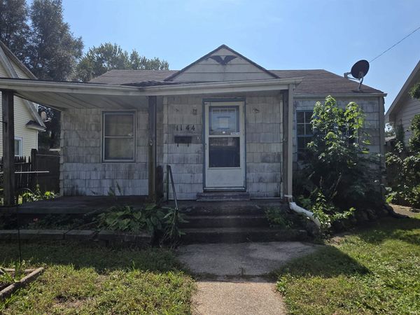 1144 E Bowman Street, South Bend, IN 46613