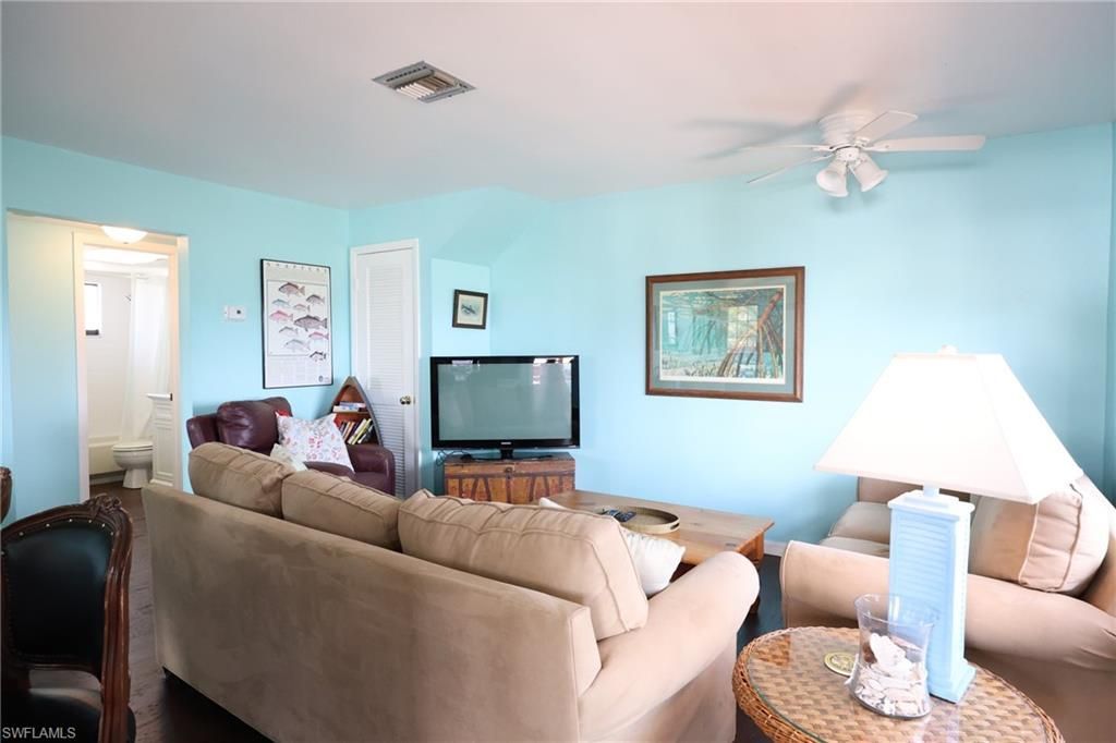 7702 Bocilla Ln, Bokeelia, FL 33922 Photo