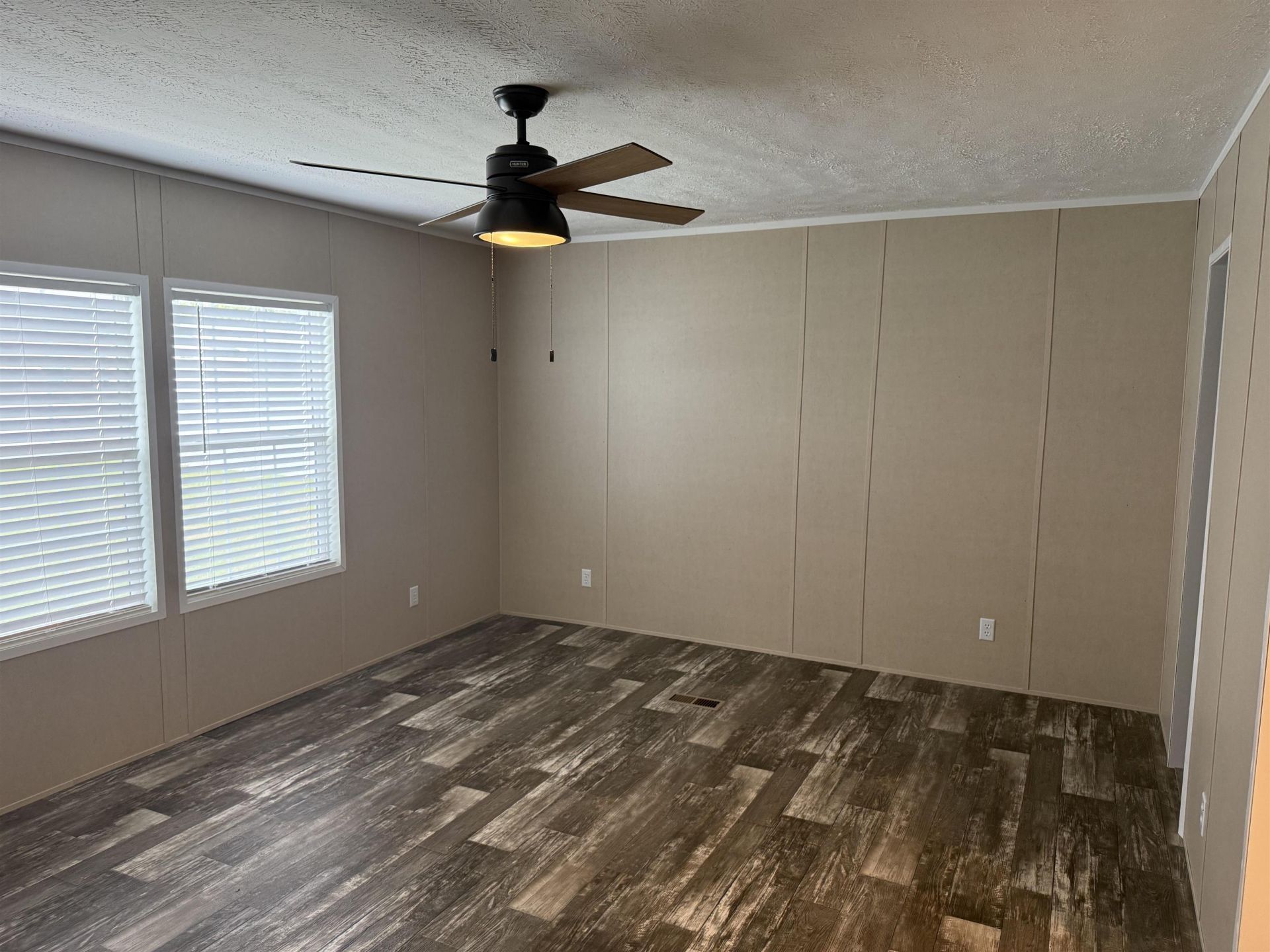 239 Air Stream Dr. Photo 16