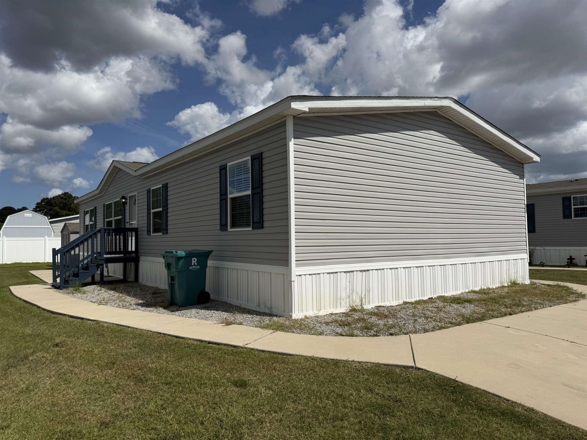 239 Air Stream Dr. Photo 22