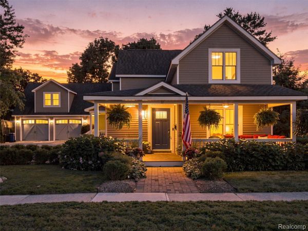 32 Park Street, Oxford Village, Mi 48371