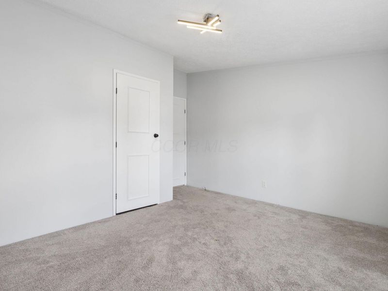 411 Doris Road, Pataskala, OH 43062 Photo 11