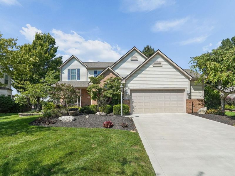 5628 Westbriar Drive, Hilliard, OH 43026 Photo 2