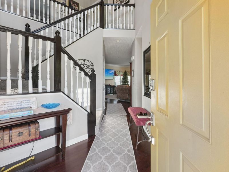 5628 Westbriar Drive, Hilliard, OH 43026 Photo 6