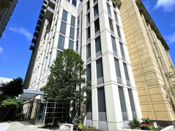 720 N Larrabee Street , Unit 1104, Chicago, IL 60654