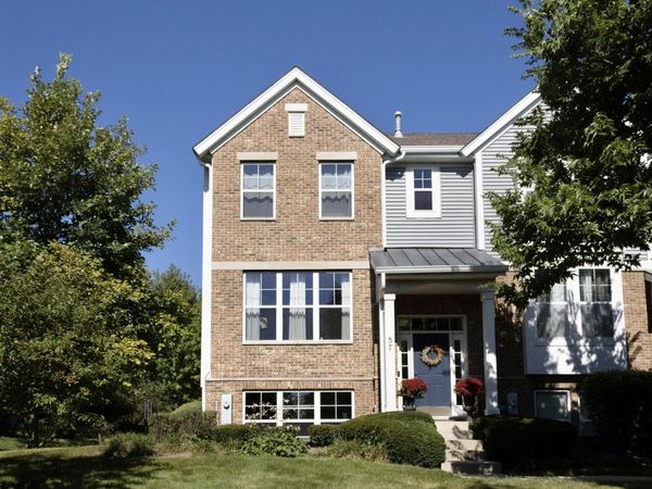 57 Veneto Court, Streamwood, IL 60107