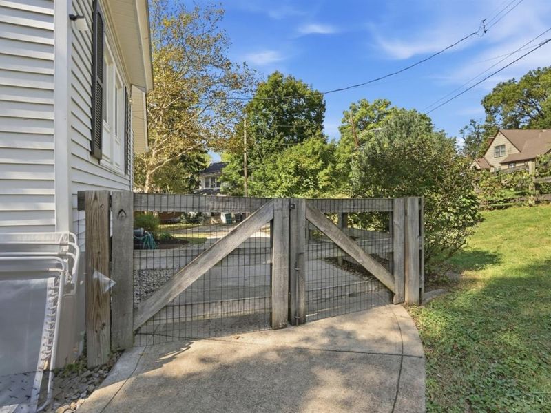 6264 Bona Vista Place, Cincinnati, OH 45213 Photo 55