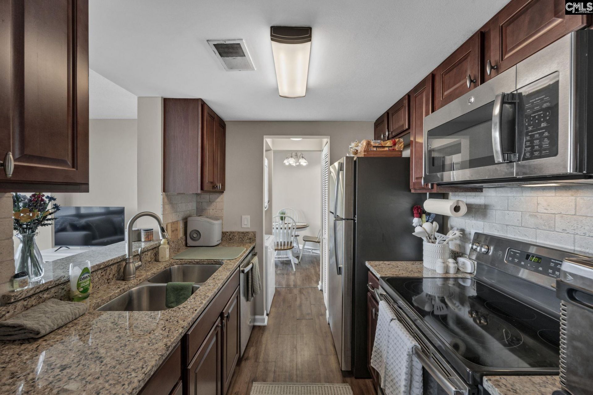 1100 Wheat Street  Photo 4