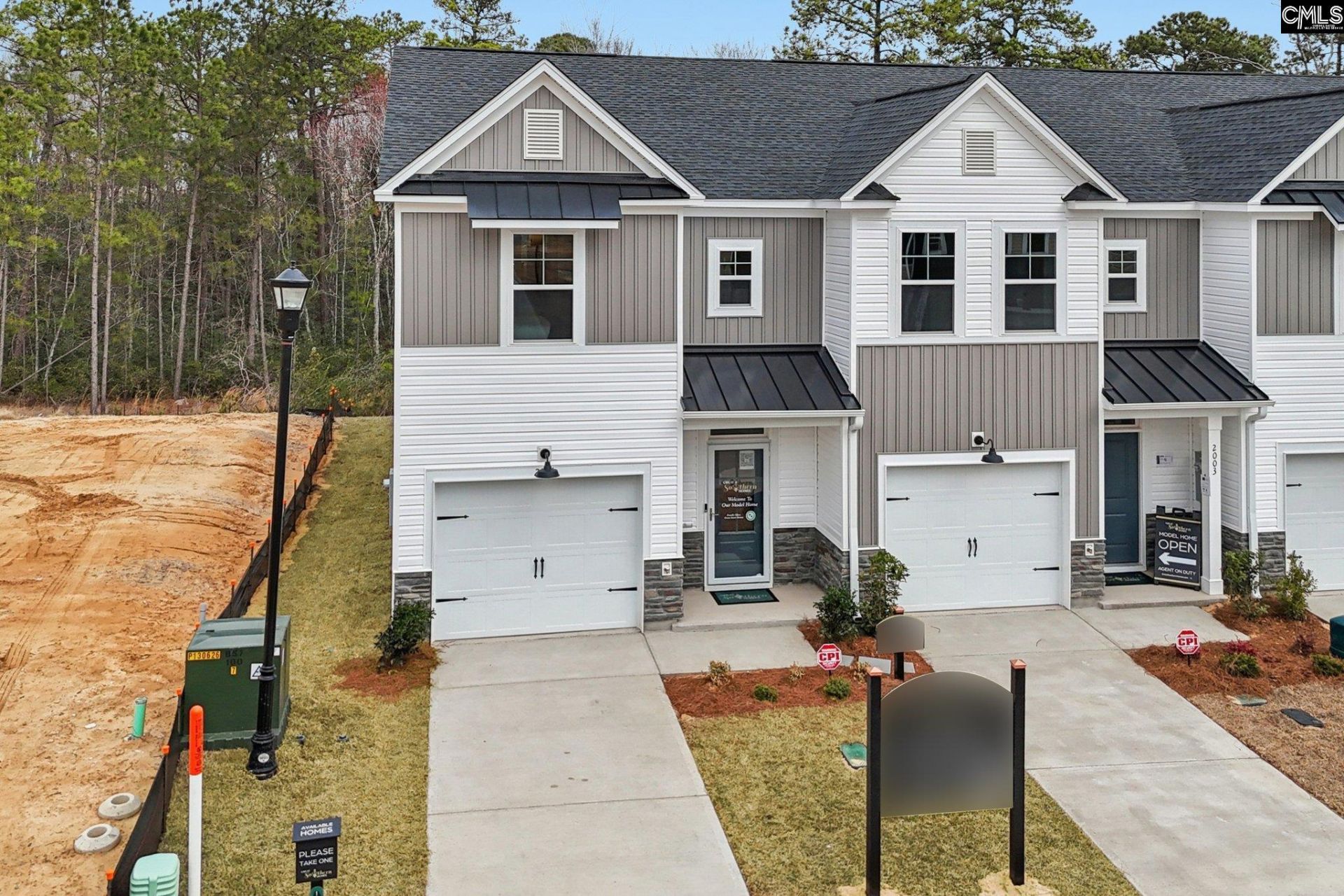 2024 Armada Road  Photo 18