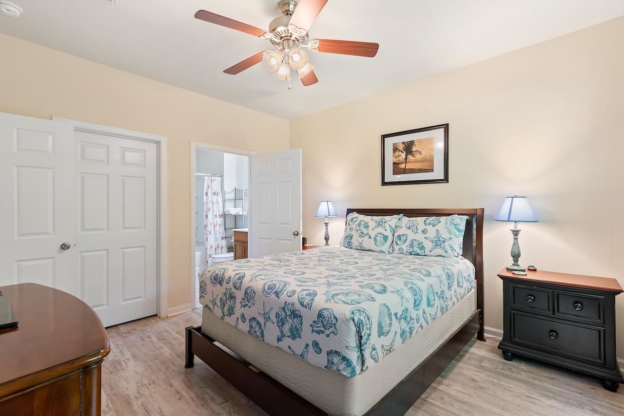 6253 Catalina Dr.  Photo 15