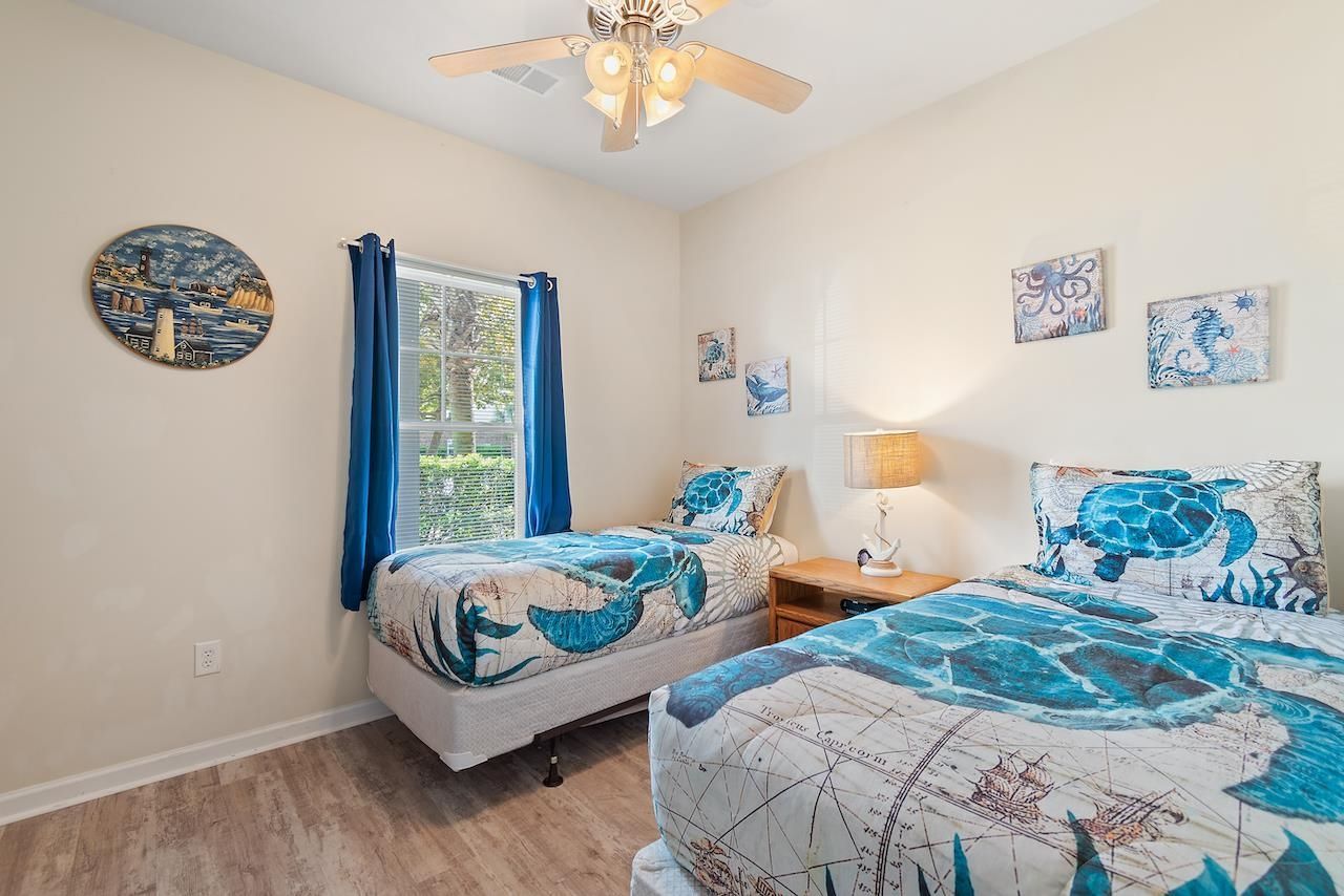 6253 Catalina Dr.  Photo 17