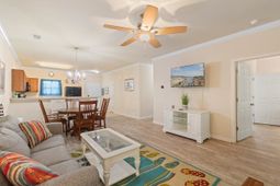 6253 Catalina Dr.  photo 4