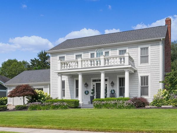 2477 Blackberry Lane NE, Grand Rapids, MI 49525