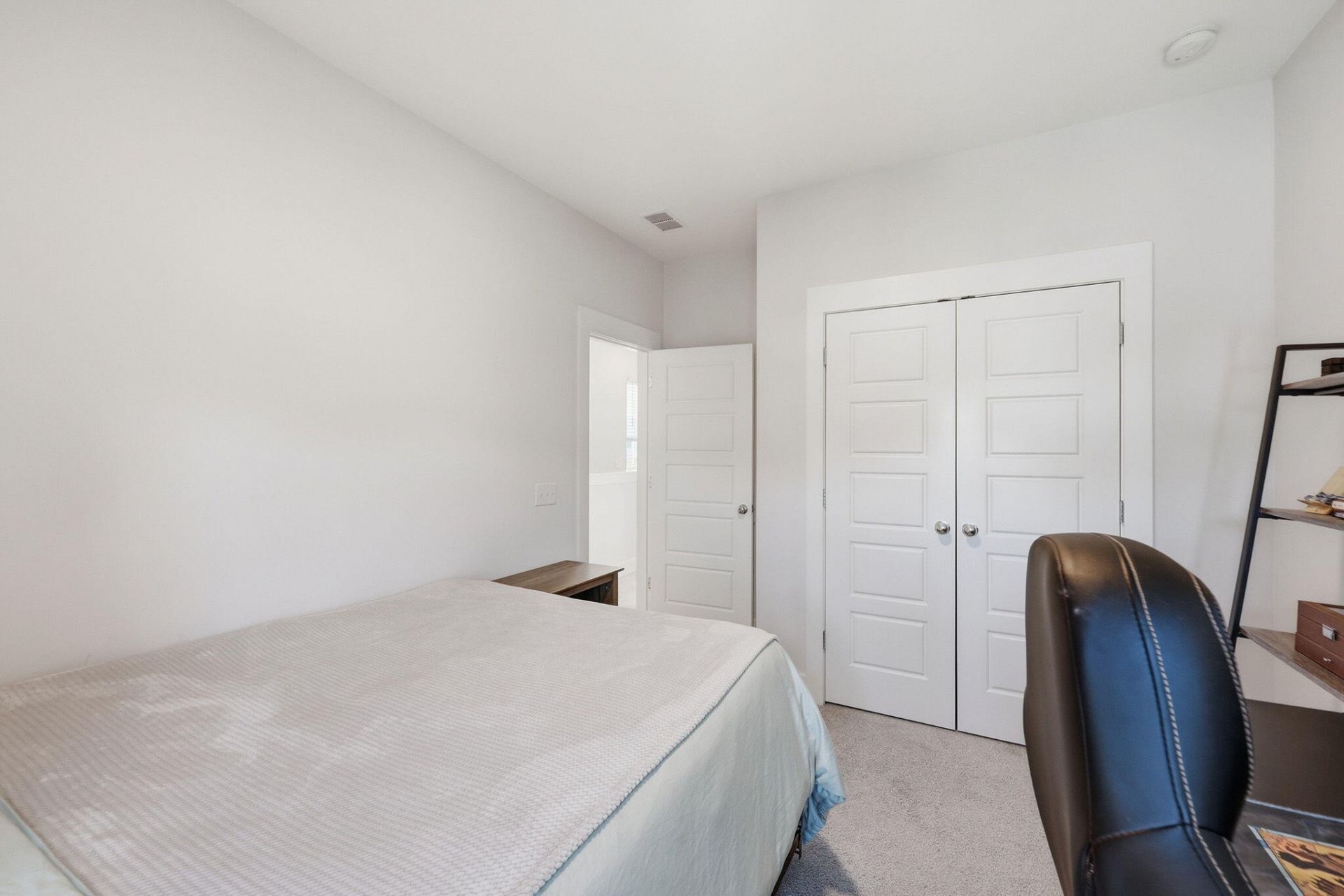 617 Trio Lane Photo 40