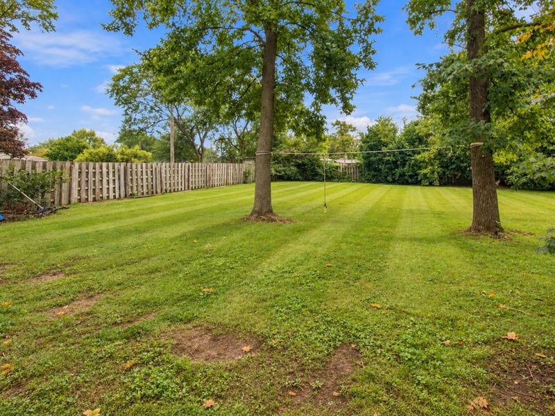 2611 Bethel Road, Columbus, OH 43220 Photo 10