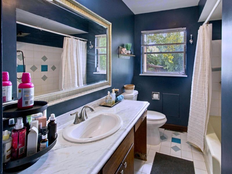 2611 Bethel Road, Columbus, OH 43220 Photo 28