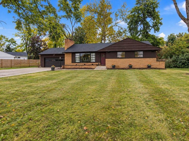 2611 Bethel Road, Columbus, OH 43220 Photo 3
