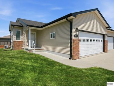 2520 Winston Circle, Fremont, NE 68025