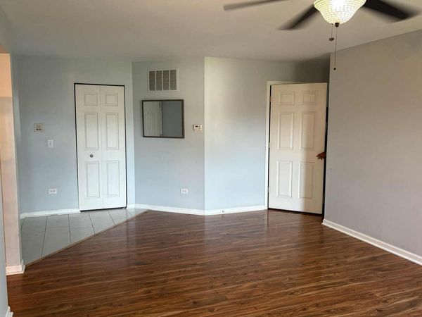 66 Beechmont Court , Unit Z1, Schaumburg, IL 60193