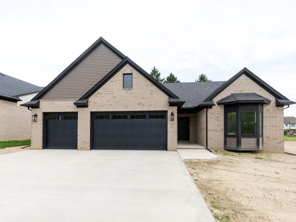 19342 Newburgh Road, Livonia, MI 48152