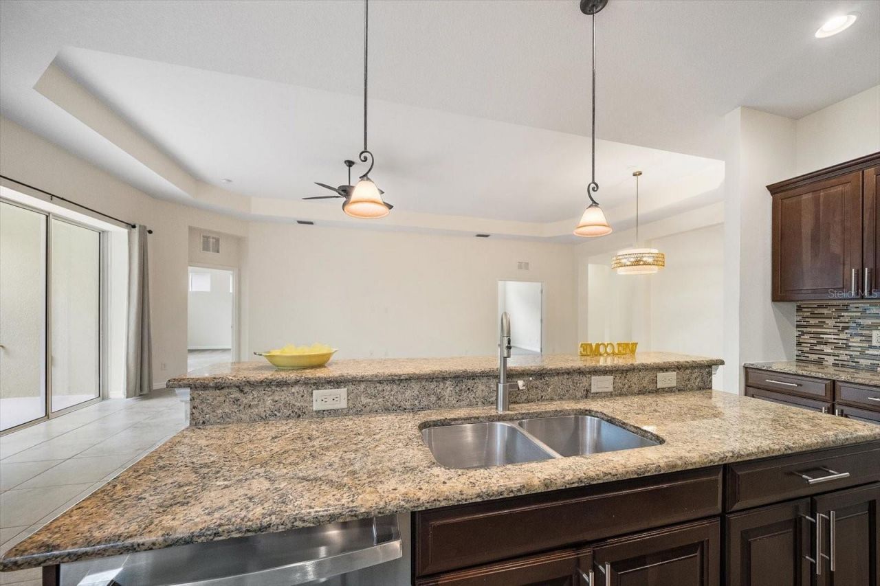 4672 Claremont Park, Bradenton, FL 34211 Photo