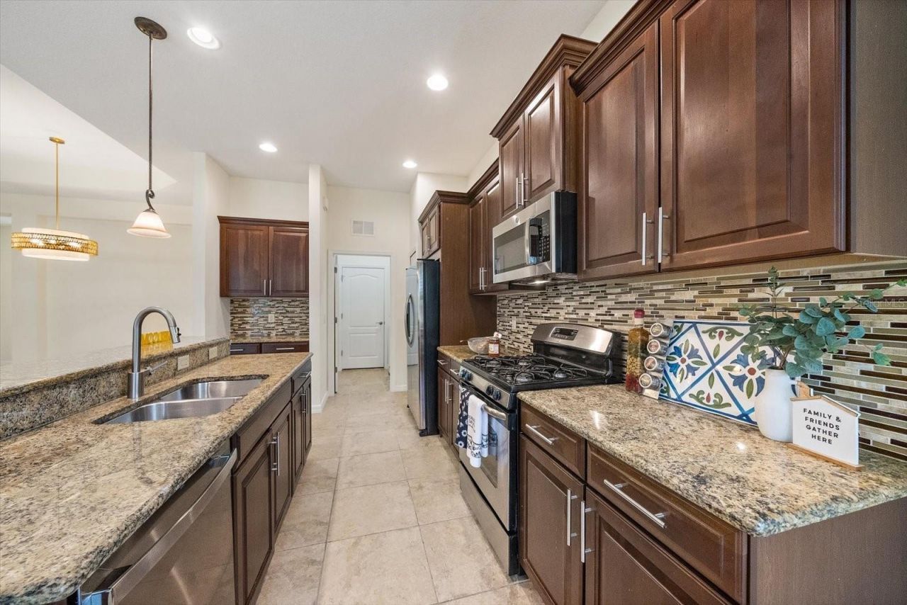 4672 Claremont Park, Bradenton, FL 34211 Photo