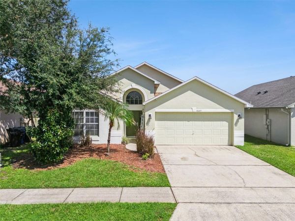 4649 EAGLE PEAK DRIVE , KISSIMMEE, FL 34746