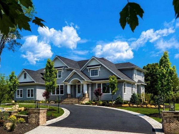 25 Jareds Path , Brookhaven, NY 11719