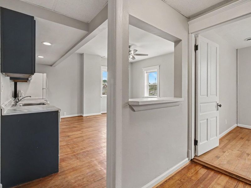 2 W Walnut Street, Unit 4, Southgate, KY 41071 Photo 3