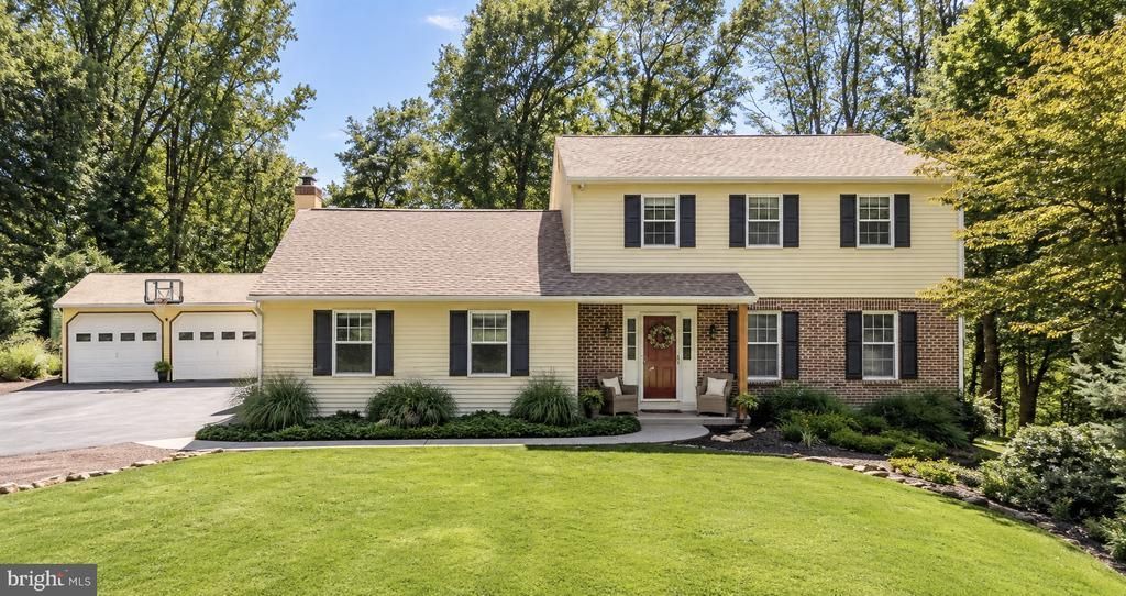 5 RAYMOND CIRCLE, DOWNINGTOWN, PA 19335
