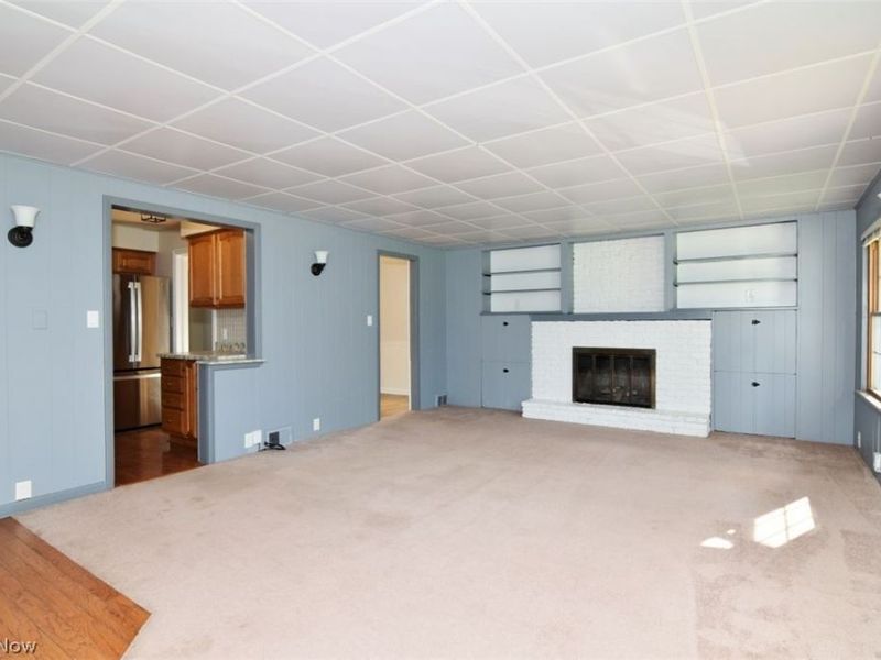 5284 Edenhurst Road, Lyndhurst, OH 44124 Photo 27