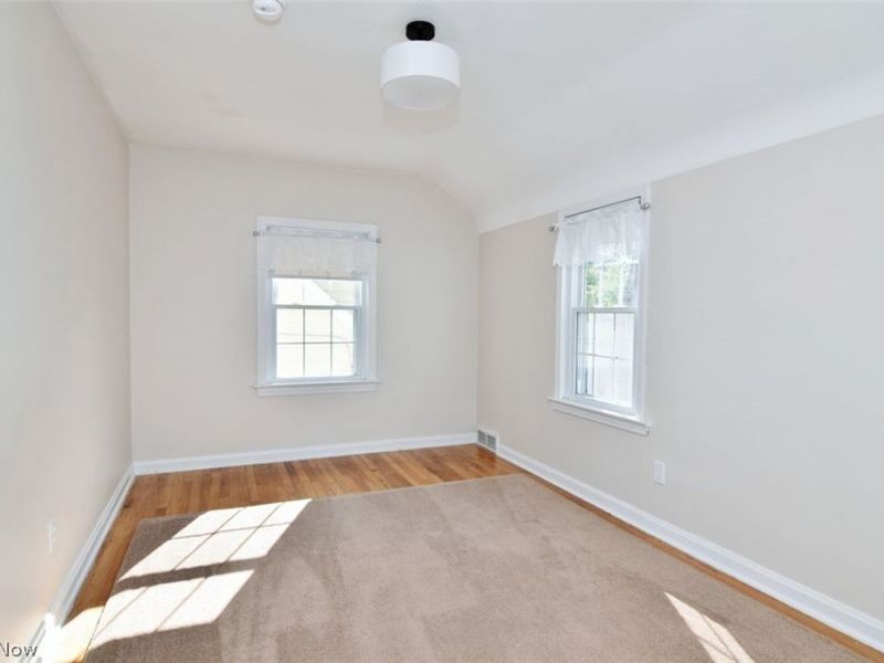 5284 Edenhurst Road, Lyndhurst, OH 44124 Photo 35
