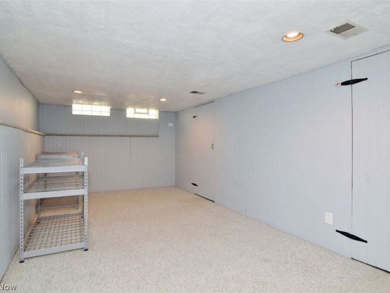 5284 Edenhurst Road, Lyndhurst, OH 44124 Photo 41