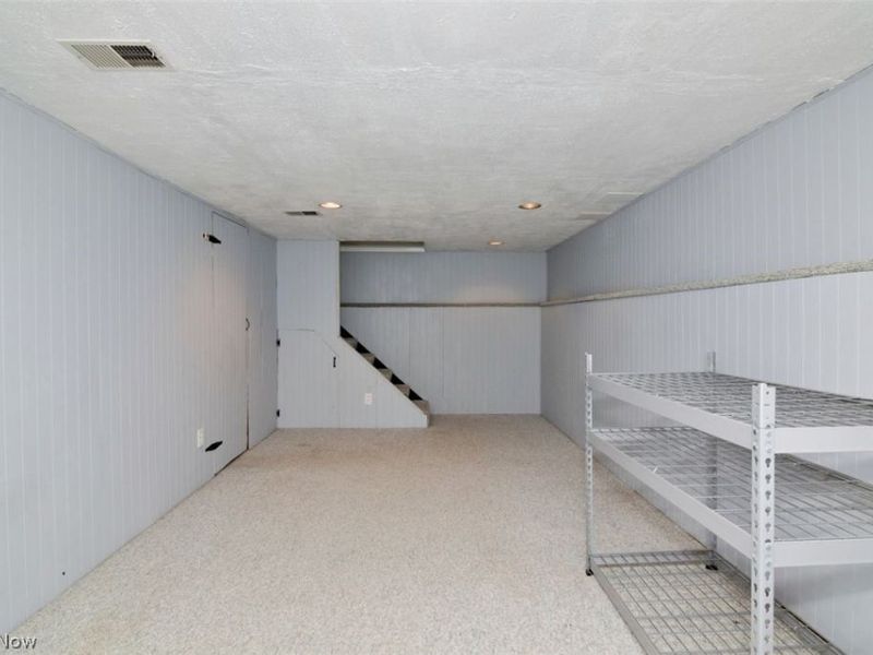 5284 Edenhurst Road, Lyndhurst, OH 44124 Photo 42