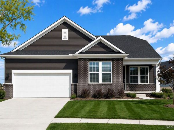 50784 Bellaire Drive , Macomb Township, Mi 48044