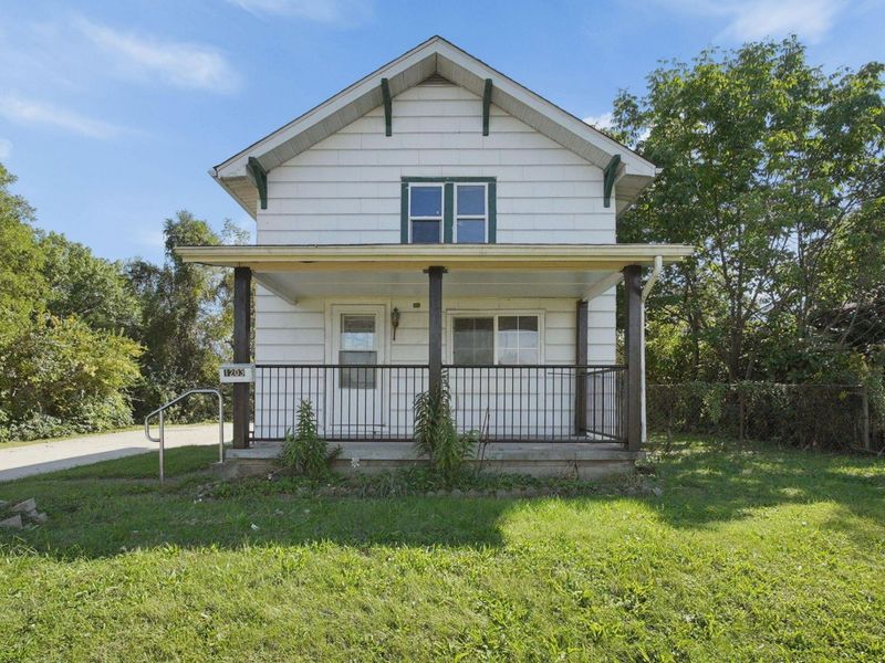 1203 E Innis Avenue, Columbus, OH 43207 Photo 1