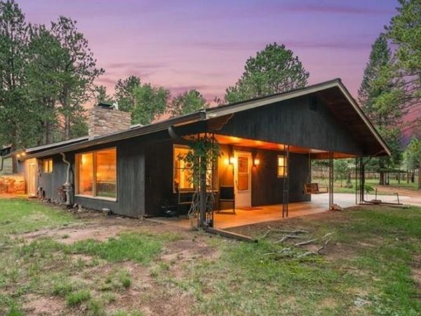 1869 County Road 21 , Woodland Park, CO 80863