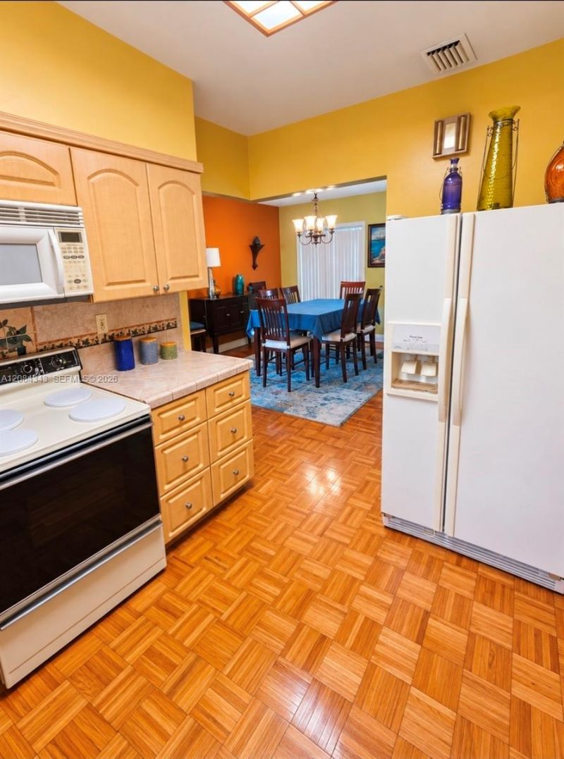 130 E 35th St , Hialeah, FL 33013 Photo